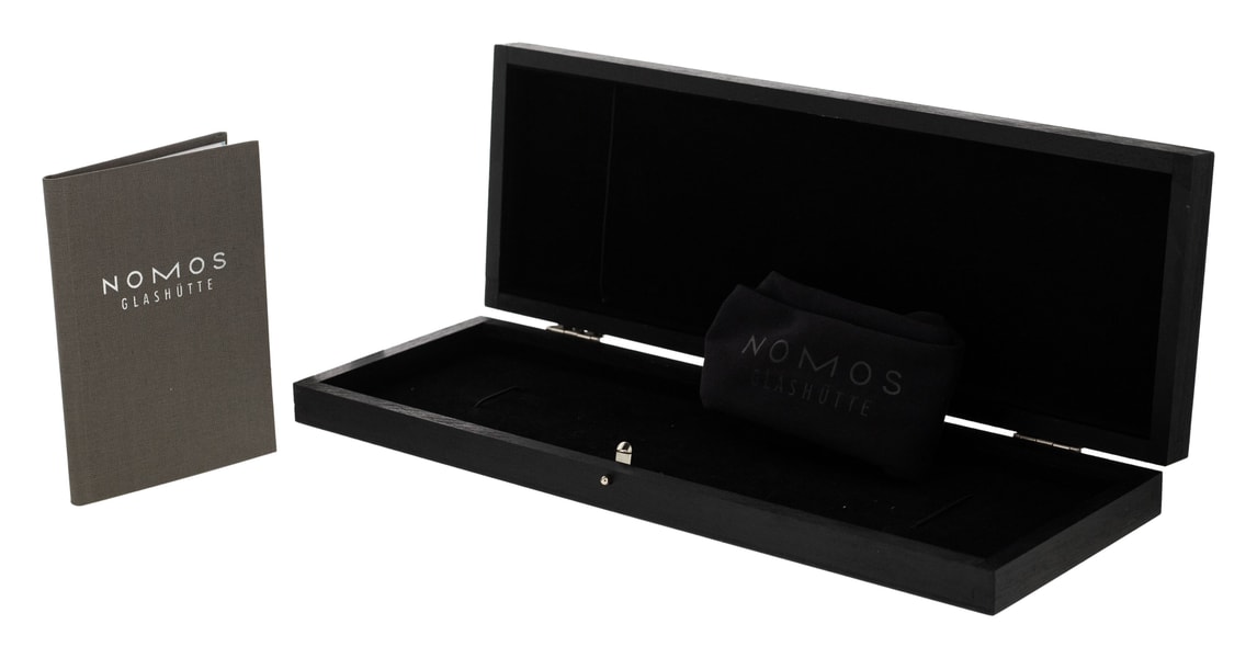 Nomos Glashutte Tangente 139